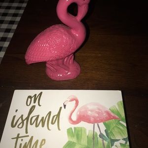 Home decor flamingo and pineapple